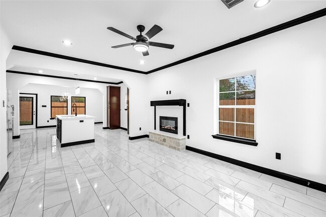 Photo - 13104 Donegal Way