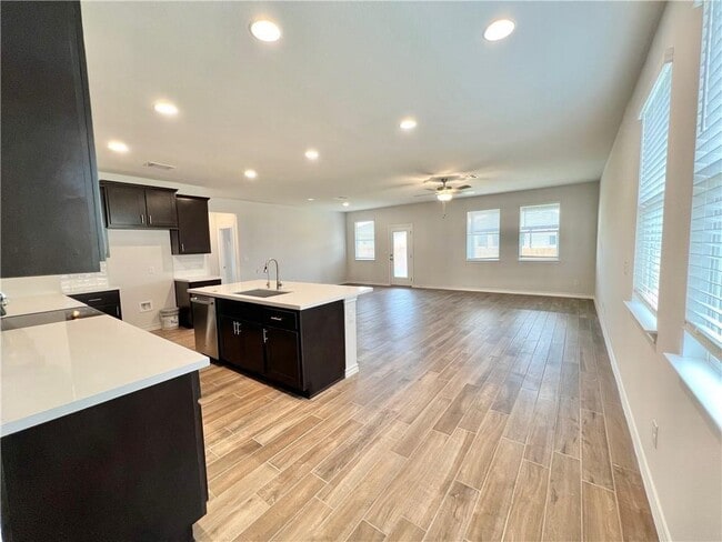 Photo - 168 Andesite Trl
