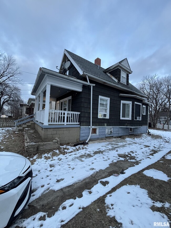 Photo - 707 E Nebraska Ave