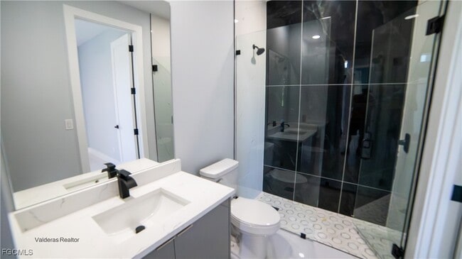 Photo - 2401-2403 Matena Ave S