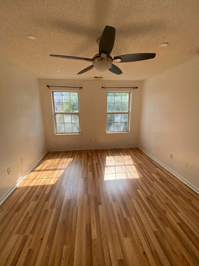 Photo - 40 Walnut St