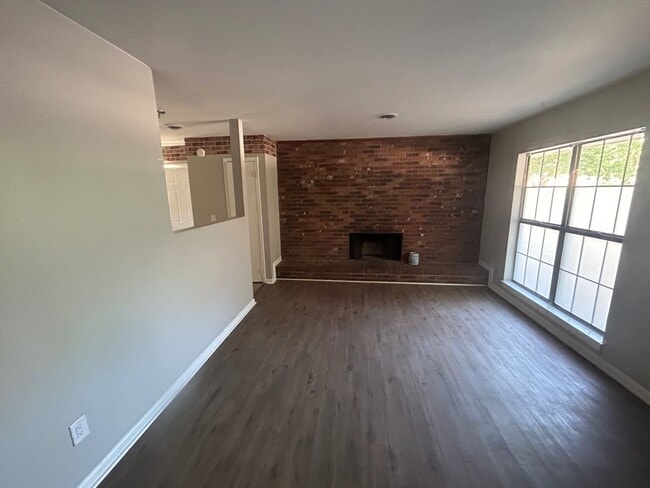 Photo - 528 Wessinger St