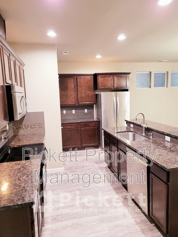 Photo - 3990 Maritime Dr