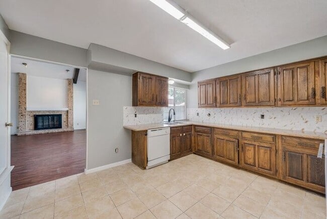 Photo - Duplex in Richardson ISD
