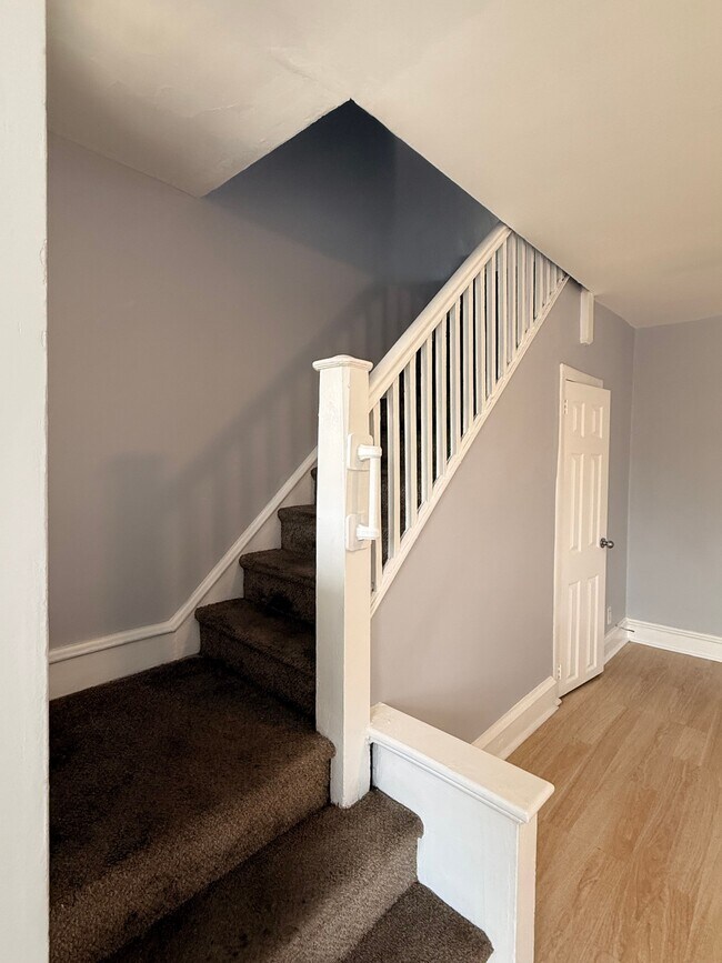 Photo - 1431 Lardner St