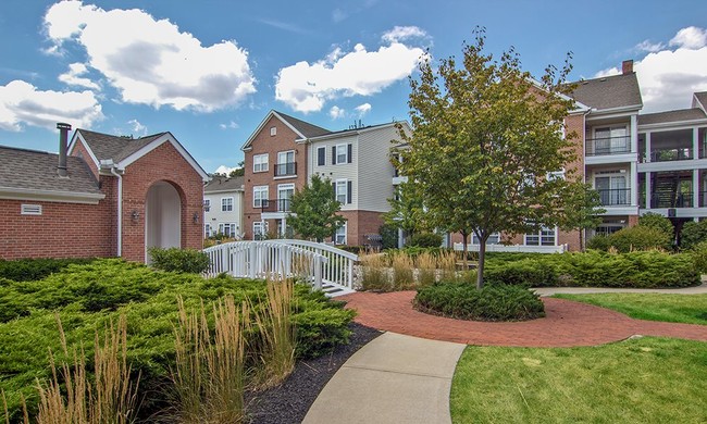 Exterior View - Chelsea Place Apartments & Townhomes