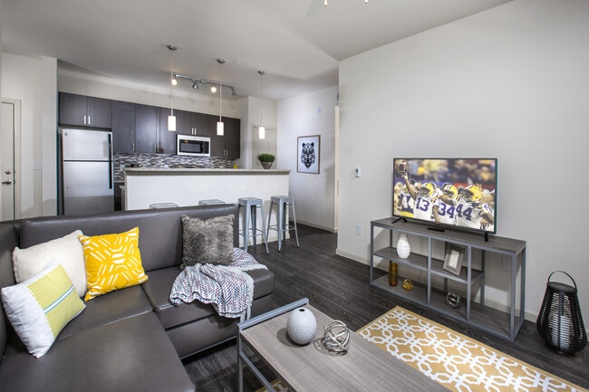 Photo - The Legacy at Baton Rouge