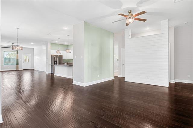 Photo - 1605 Cedar Crest Dr