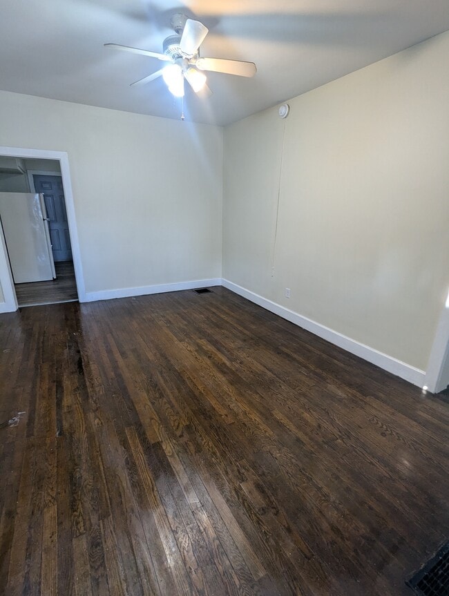 Photo - 1016 Memorial Ave