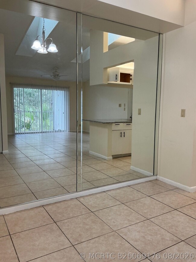 Photo - 2506 SE Anchorage Cove Unit C-3