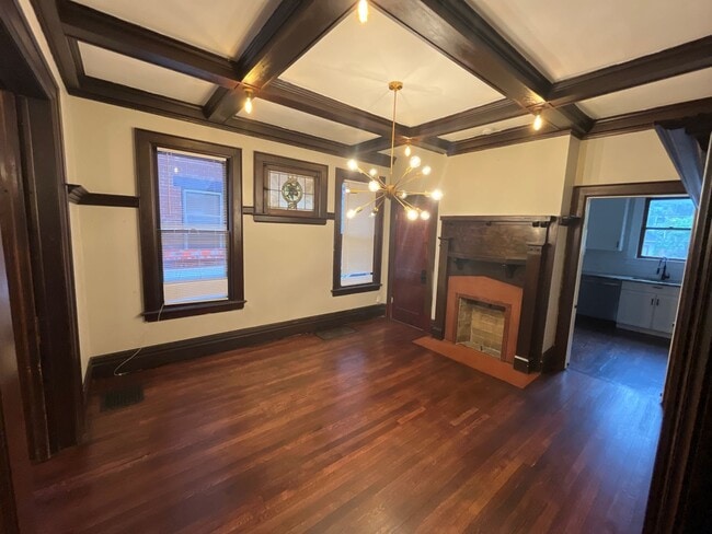 1702-1704 Bryden Rd - 1702-1704 Bryden Rd Apartment Unit 1702