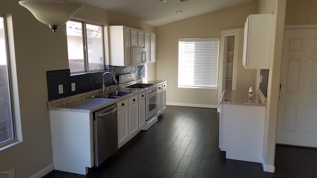 Photo - 12214 N 41st Dr