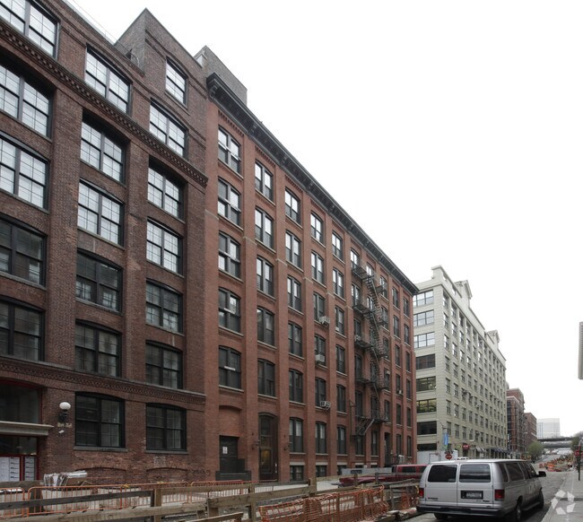 Photo - 25 Washington Street