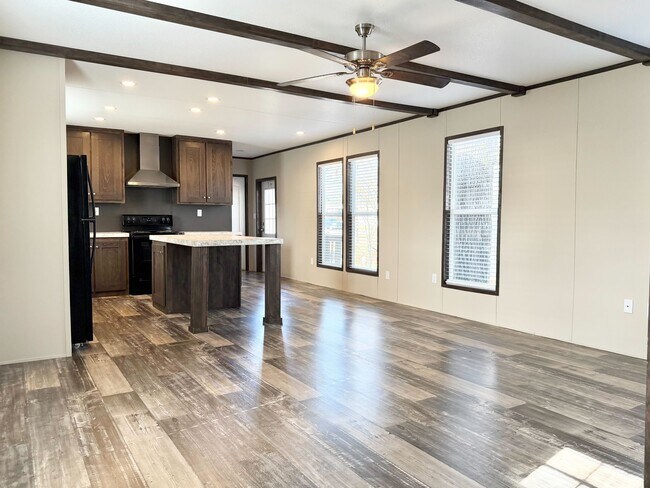 Photo - 117 Betty St