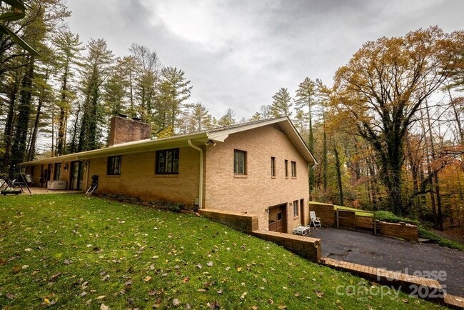 Photo - 102 Arbor Ln