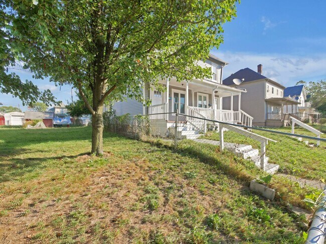 Photo - Newly Updated 2 Bedroom Home – Bright, Mod... Unit 492