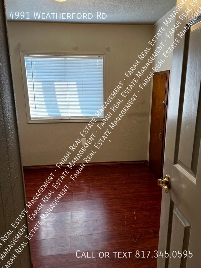 Photo - 4991 Weatherford Rd