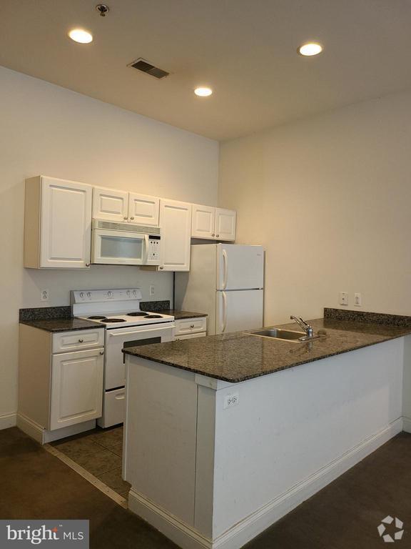Building Photo - 1001-13 Chestnut St Unit 301W Rental