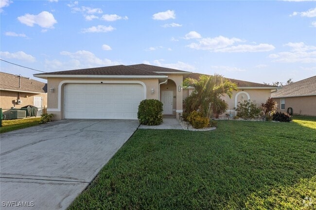 Building Photo - 1709 SW 15th Pl Rental