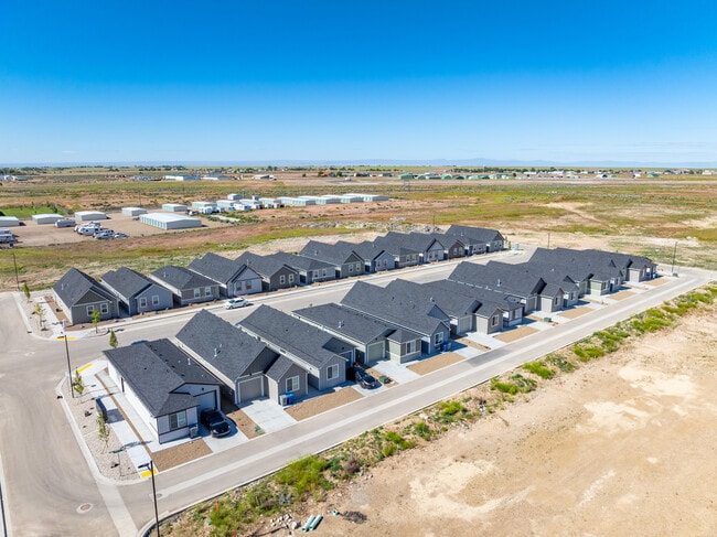 Photo - 1909 N W Enterprise St