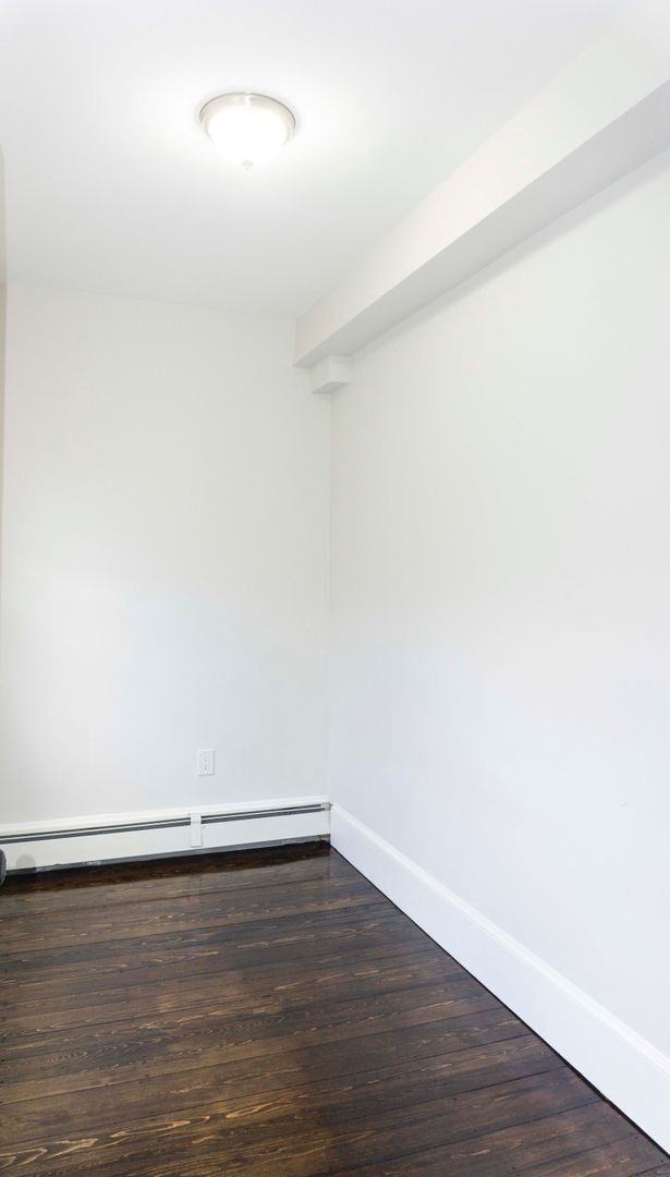 Photo - 3151 Washington St