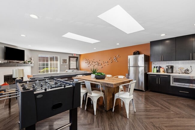 Photo - Cascadia Pointe