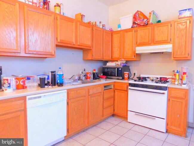 Photo - 2142 N Carlisle St