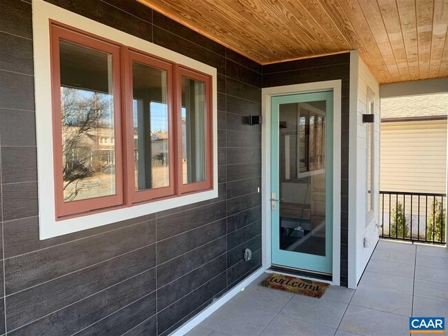 Photo - 808 Elliott Ave