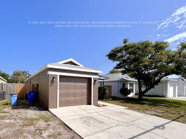 Building Photo - 5928 40th Ave W Rental