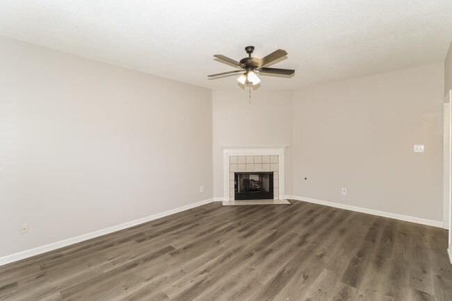 Photo - 8708 Overcup Oaks Dr