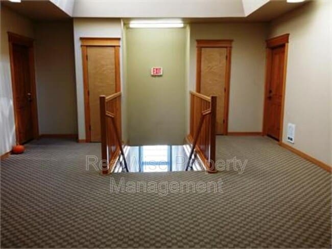 Photo - 535 SW 6th St Unidad 205