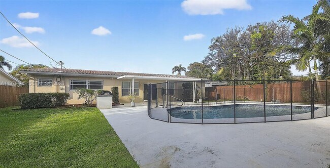 Photo - 3608 Cleveland St