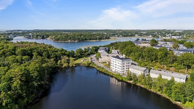 Photo - 24 Cobblestone Ln Unit 405