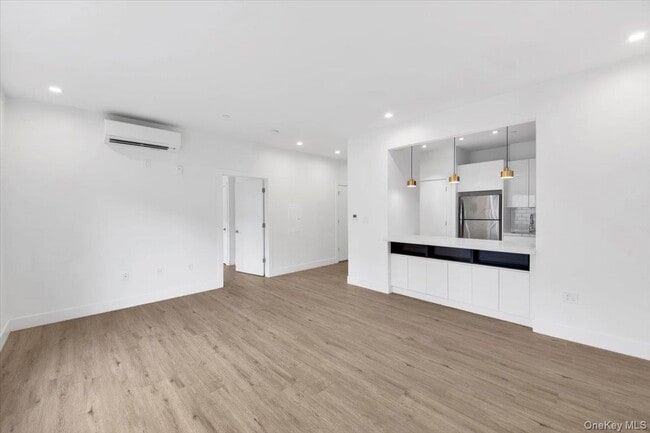 Photo - 645 N MacQuesten Pkwy Unit 3G