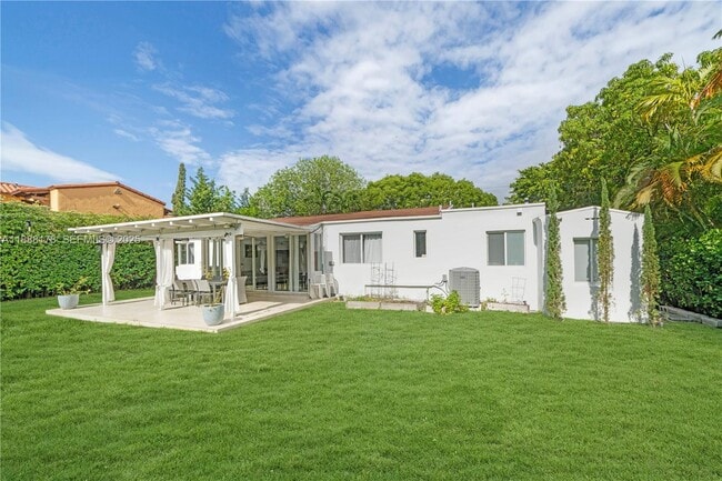 Building Photo - 4455 Alton Rd