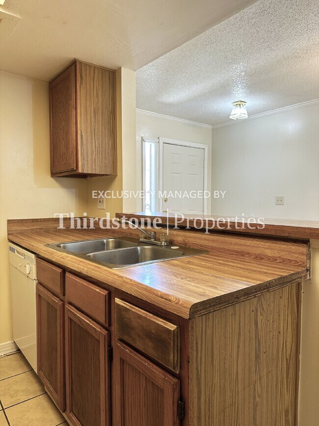 Photo - 7628 Jana Ln S, Jacksonville, FL 32210