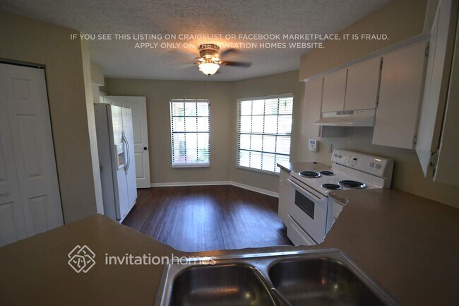 Photo - 4826 Canterbury Dr