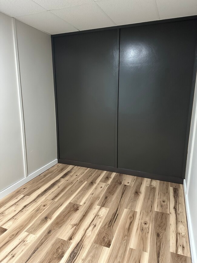 Photo - 415 S James St