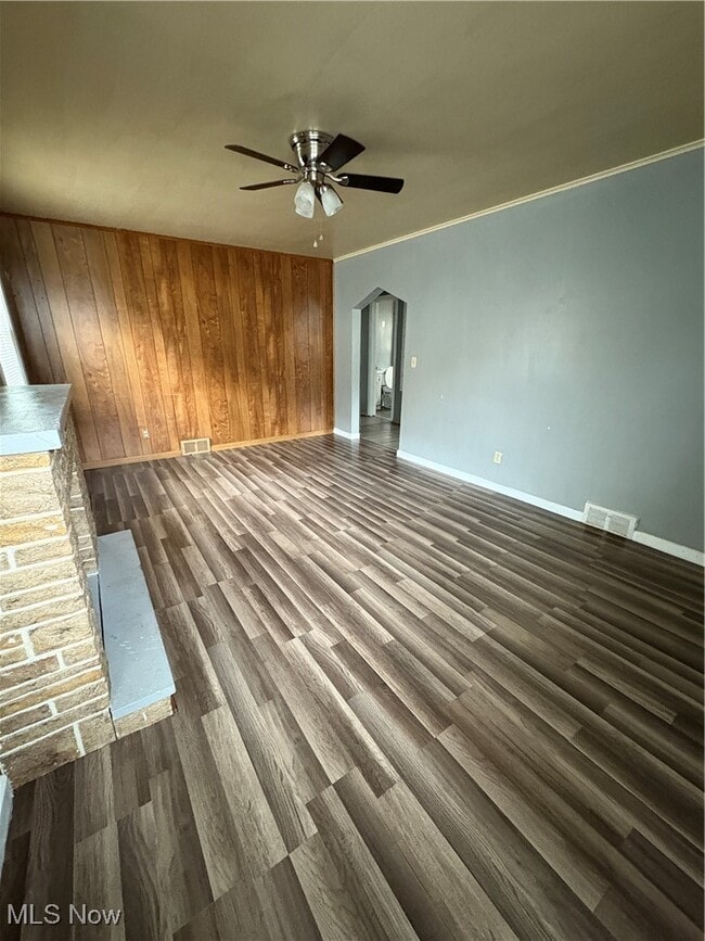 Photo - 830 Cambridge Ave