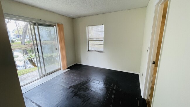 Photo - 7120 Waterside Dr