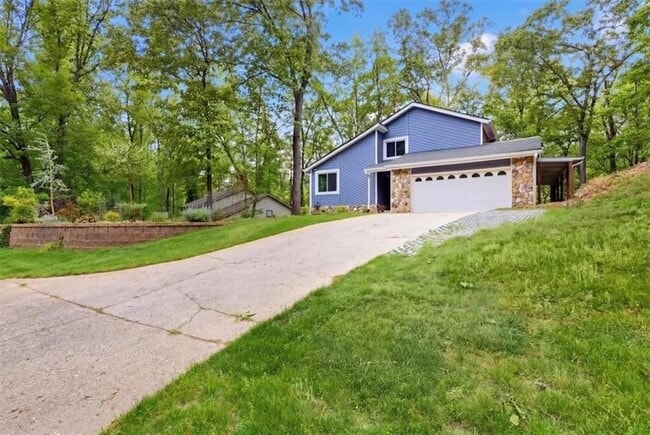 Photo - 9485 Martin Rd