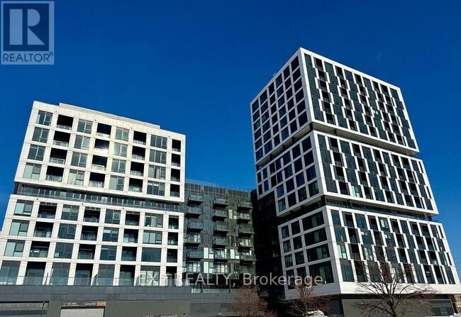 Photo - 1007 The Queensway Unité 505