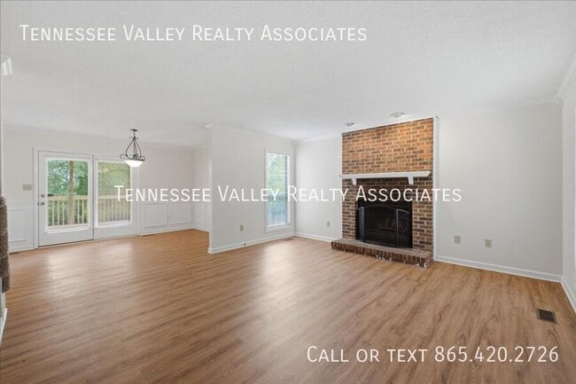 Photo - 1277 Halifax Rd