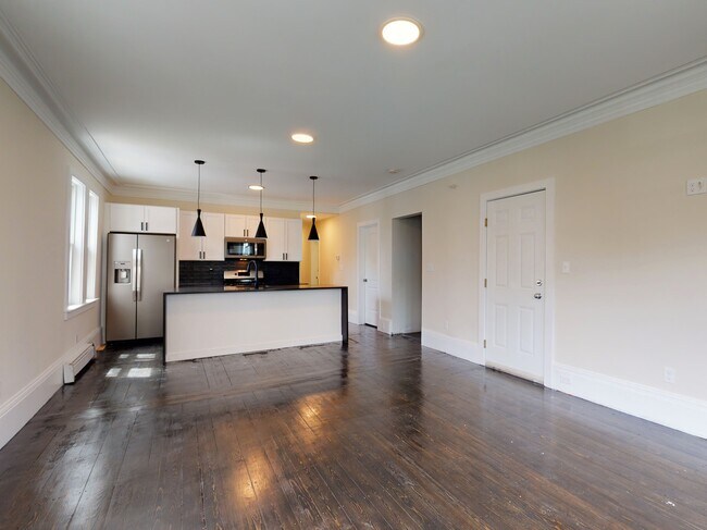 839 Parker St