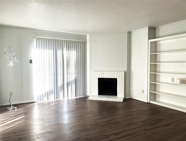 Photo - 12905 Woodforest Blvd Condo Unit 206