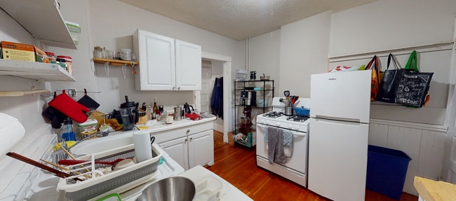 Photo - 11 Eustis St Unit 2