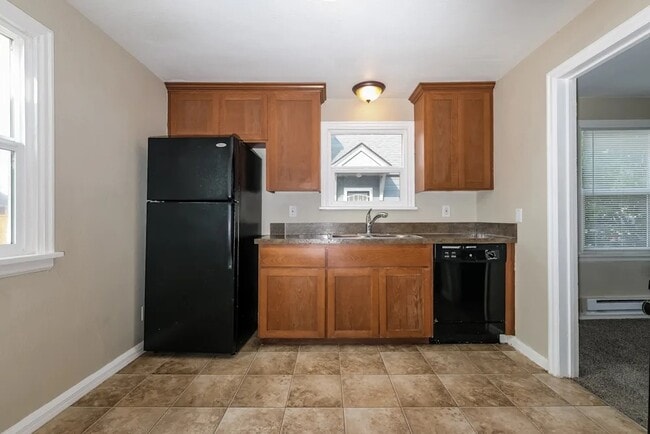 Photo - 3816 S 72nd St