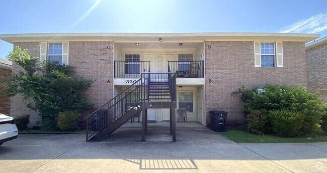 Building Photo - 334 S 40th St Unit D Rental