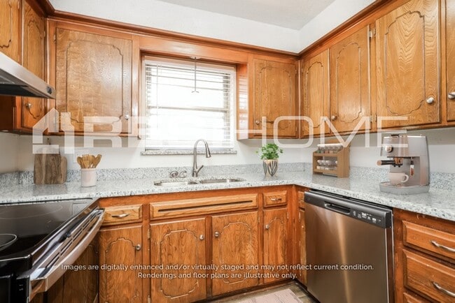Photo - 4404 Bonaparte Blvd