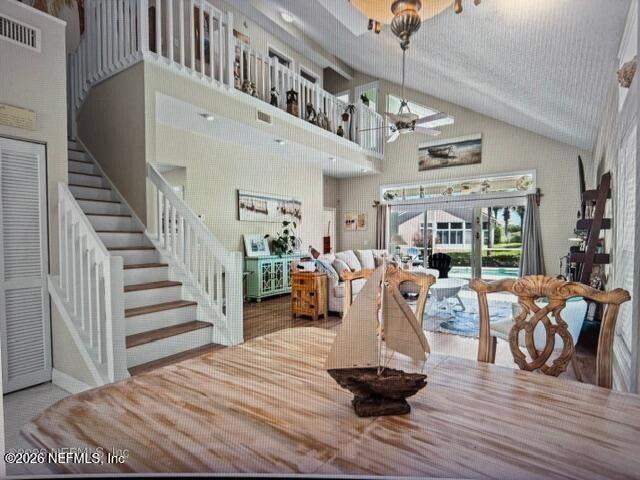 Photo - 265 Kingston Dr